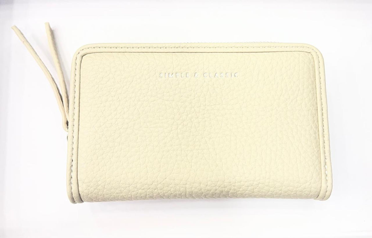 Pebble Zip Wallet
