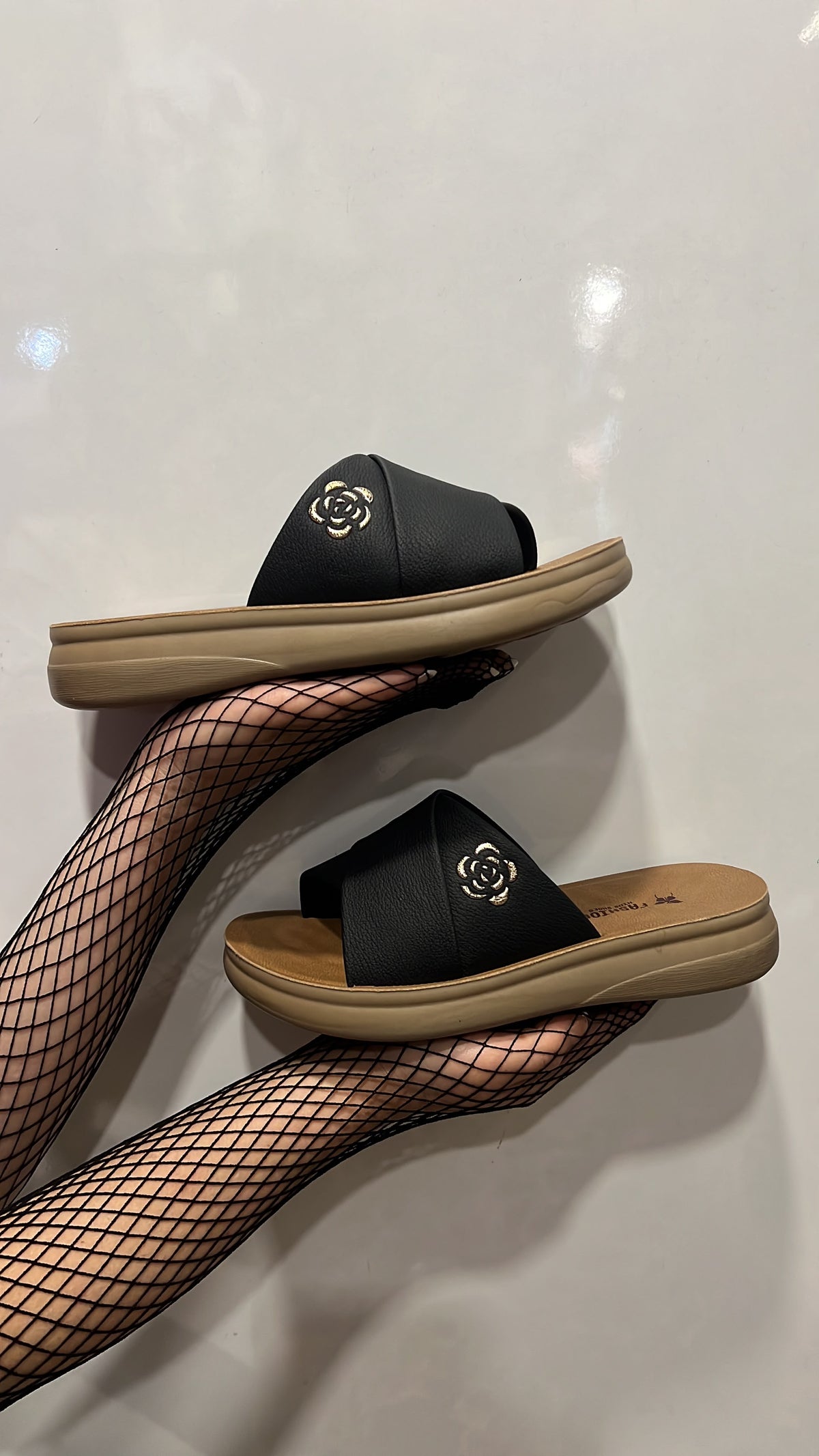Flower printed sandal