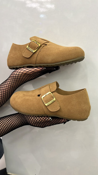 Buckled sandal