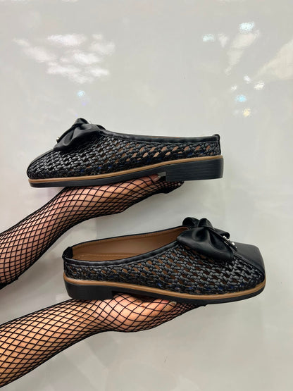 Ribbon sandal
