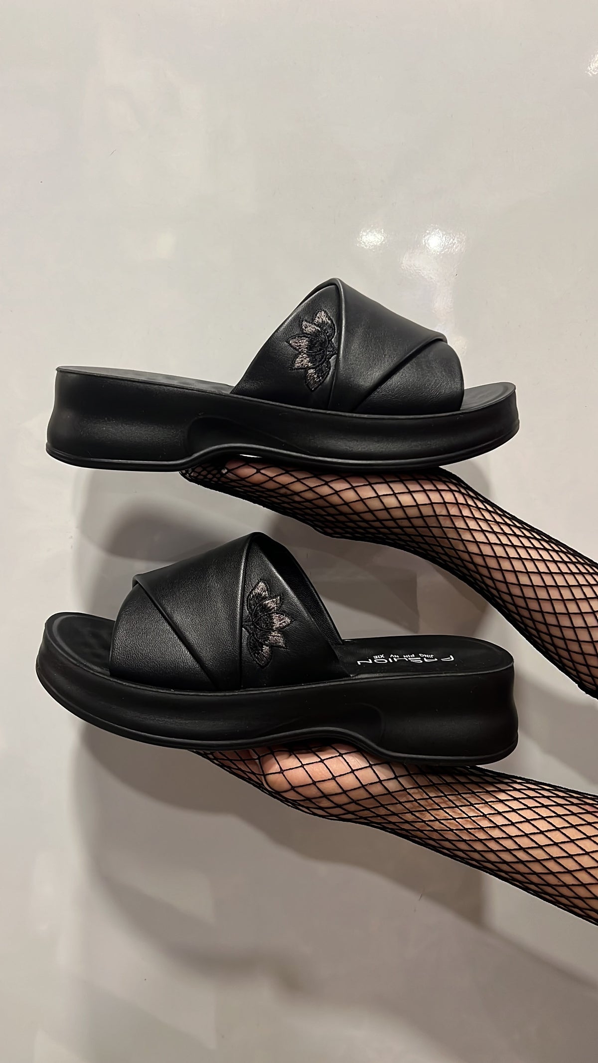 Lotus printed sandal