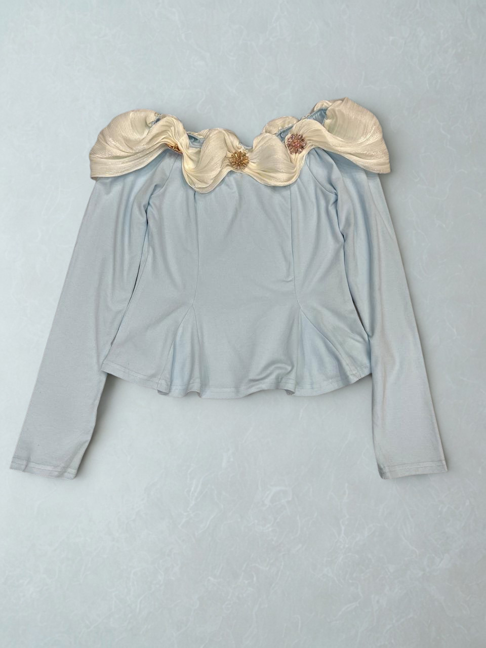 Duchess Ruffle Lond Sleeve