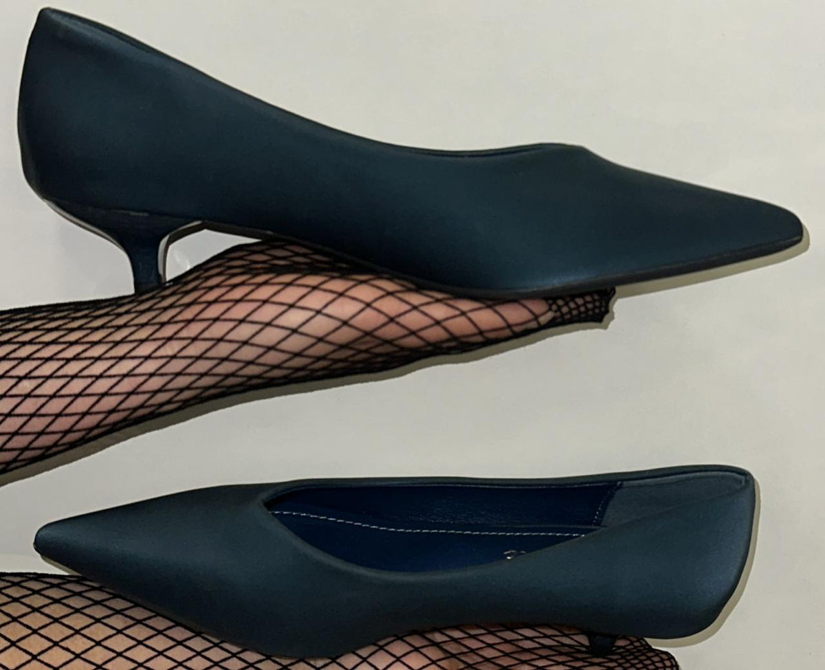 Kitten Heel Pointed Toe Pumps