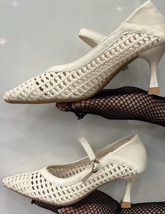 Crochet-textured Kitten Heel