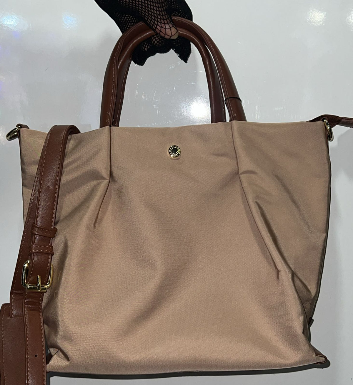 Classic Nylon Tote Style
