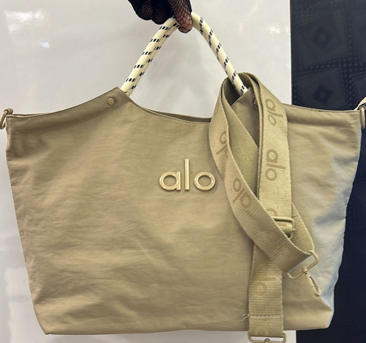 Alo Everyday Handbag