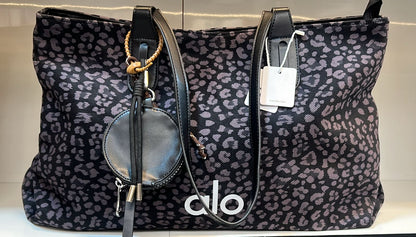 Alo Oversized Leopard Print Shopper tote