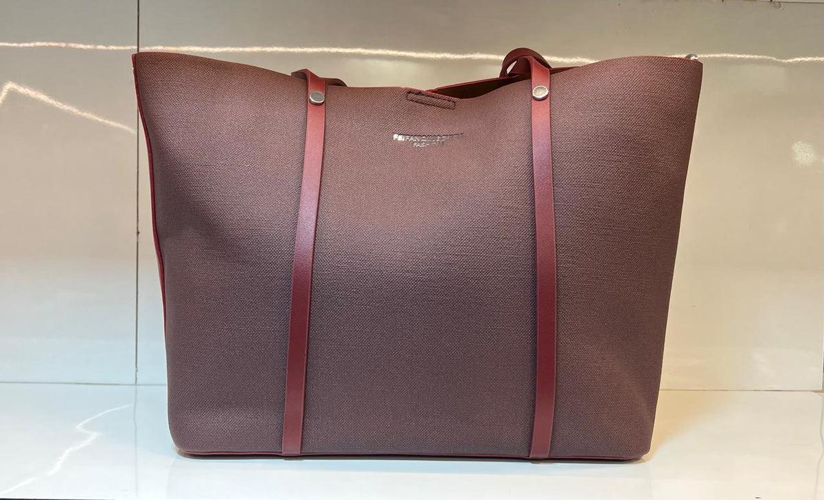 Minimal Textured Work Tote