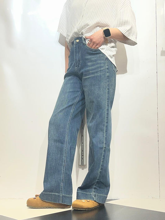 Alo Dark-wash Straight-Leg Jeans