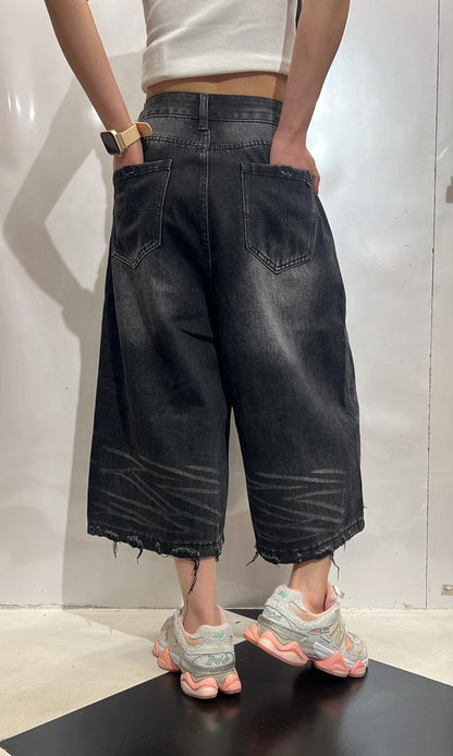 High-waisted Washed Black Culotte Jeans