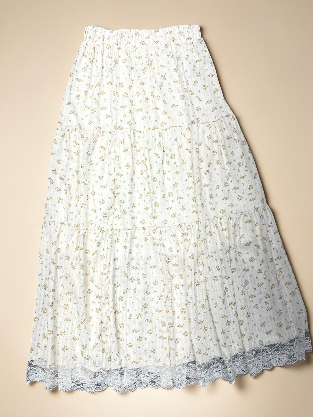 Floral Lace Hem Tiered Skirt