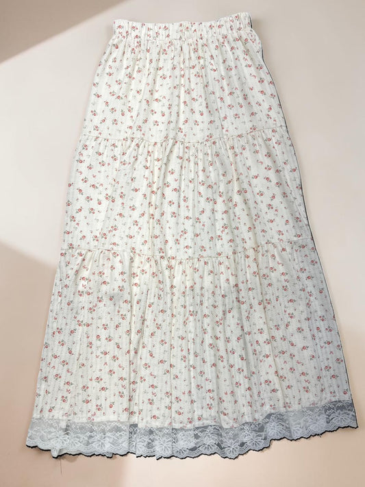 Floral Lace Hem Tiered Skirt