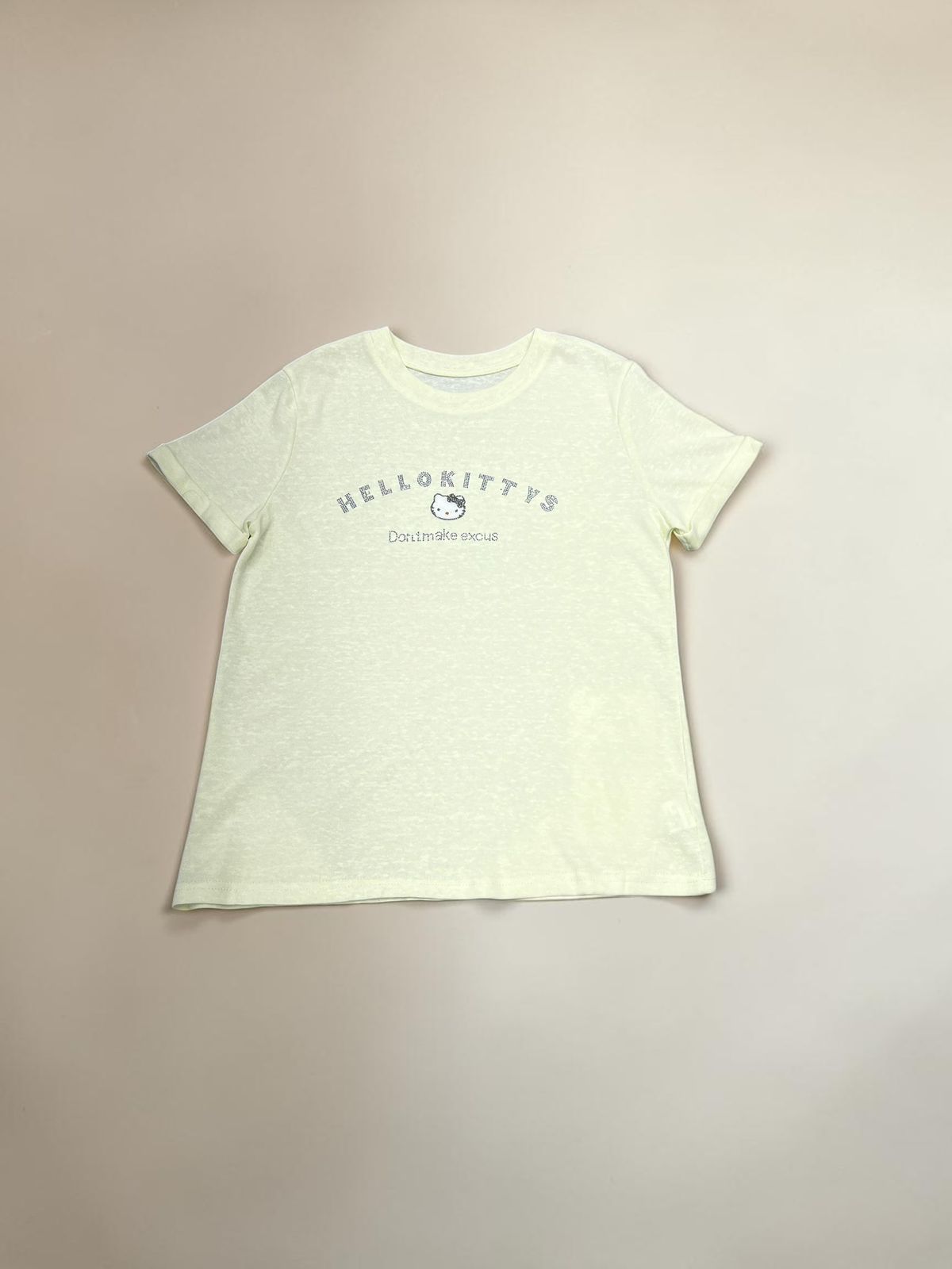 Hello Kitty Graphic T-Shirt