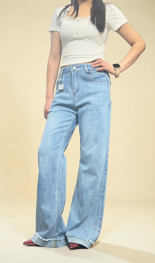Light-wash High-waisted Wide-leg jeans