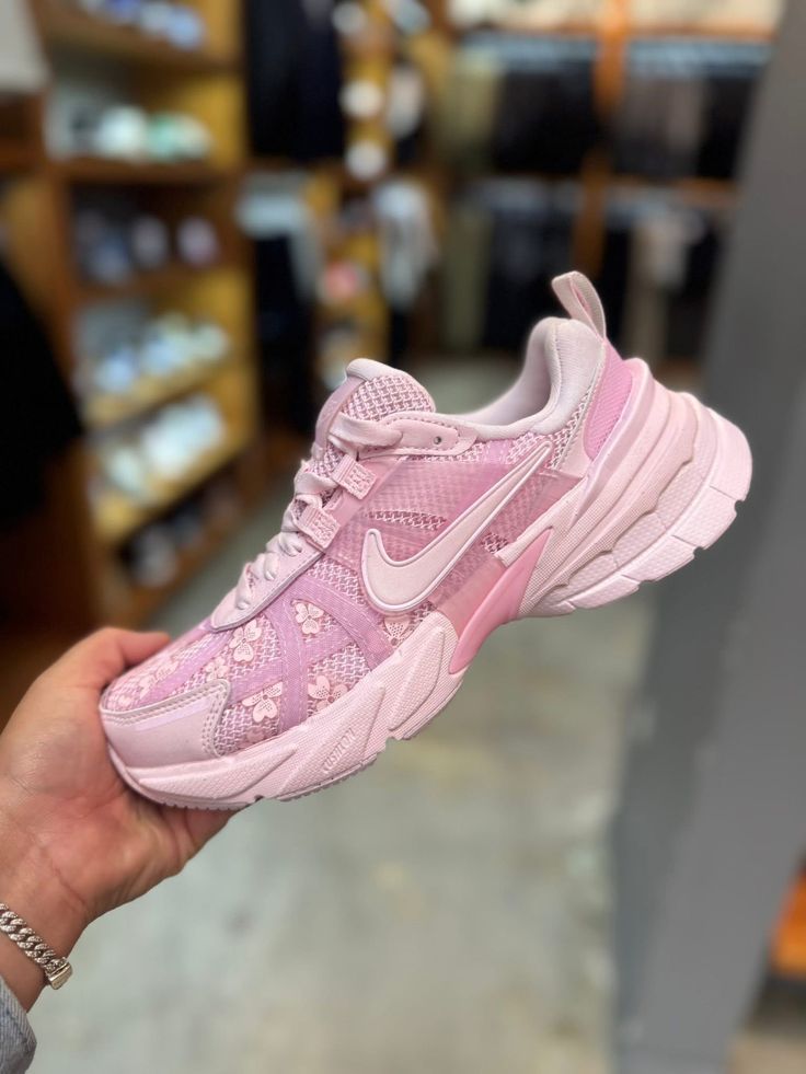 Nike Women's V2K Run Pink Foam