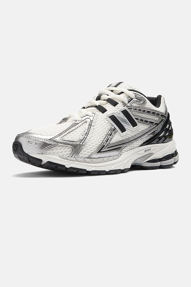 New Balance 1906R Metallic Silver