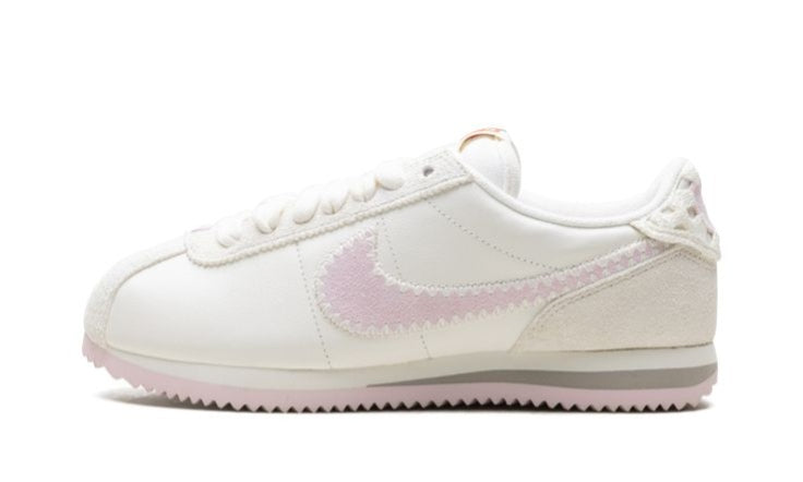 Nike Cortez "Valentine's Day"