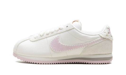 Nike Cortez "Valentine's Day"
