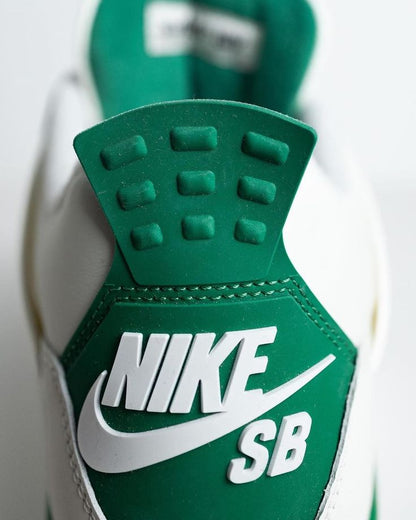 Jordan 4 Retro SB Pine Green