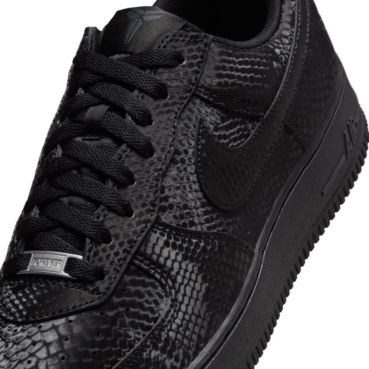 Kobe Bryant Airforce 1 Low - Triple Balck