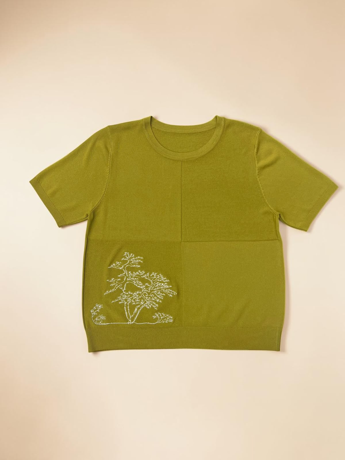 Nature Embroidered Knit T-Shirt