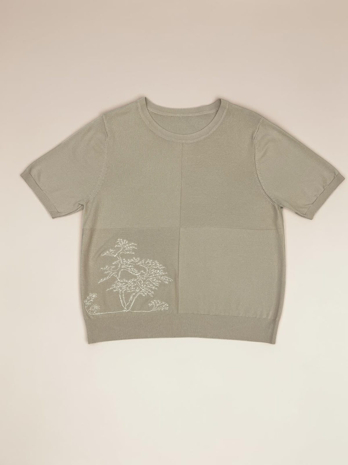 Nature Embroidered Knit T-Shirt