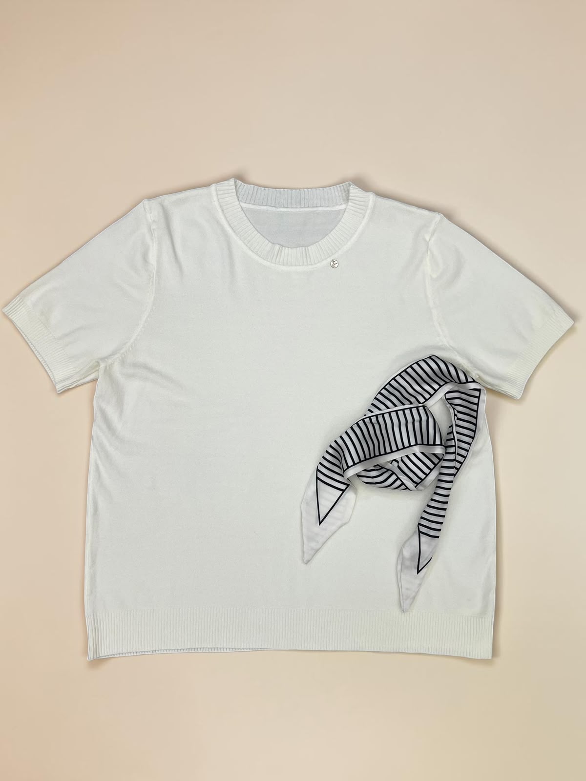 Elegant Scarf Accent L=Knit Tee