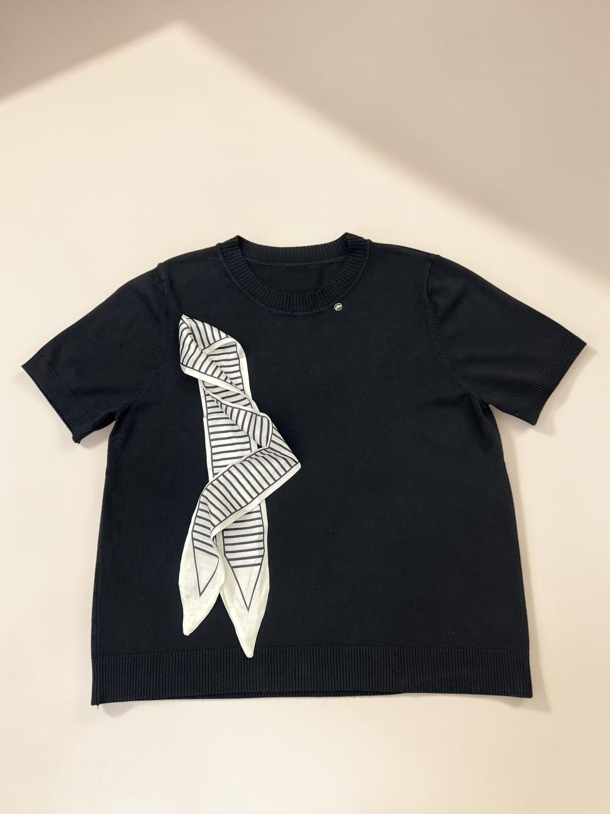 Elegant Scarf Accent L=Knit Tee