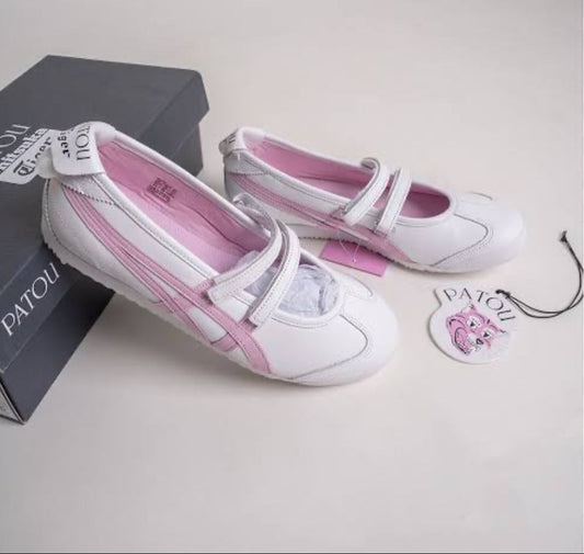 Nike V2K Women Running  Shoes