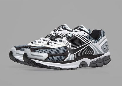Nike V2K Run Women's Running Shoes –
