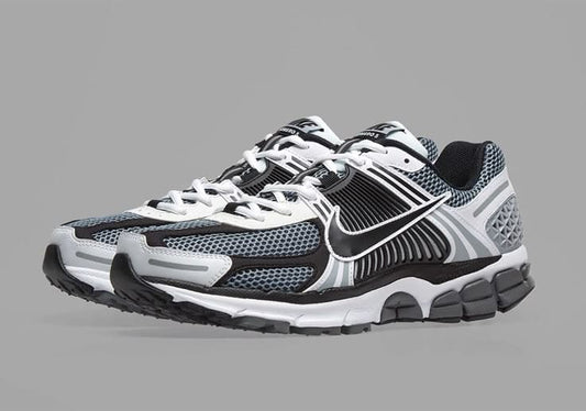Nike V2K Run Women's Running Shoes –