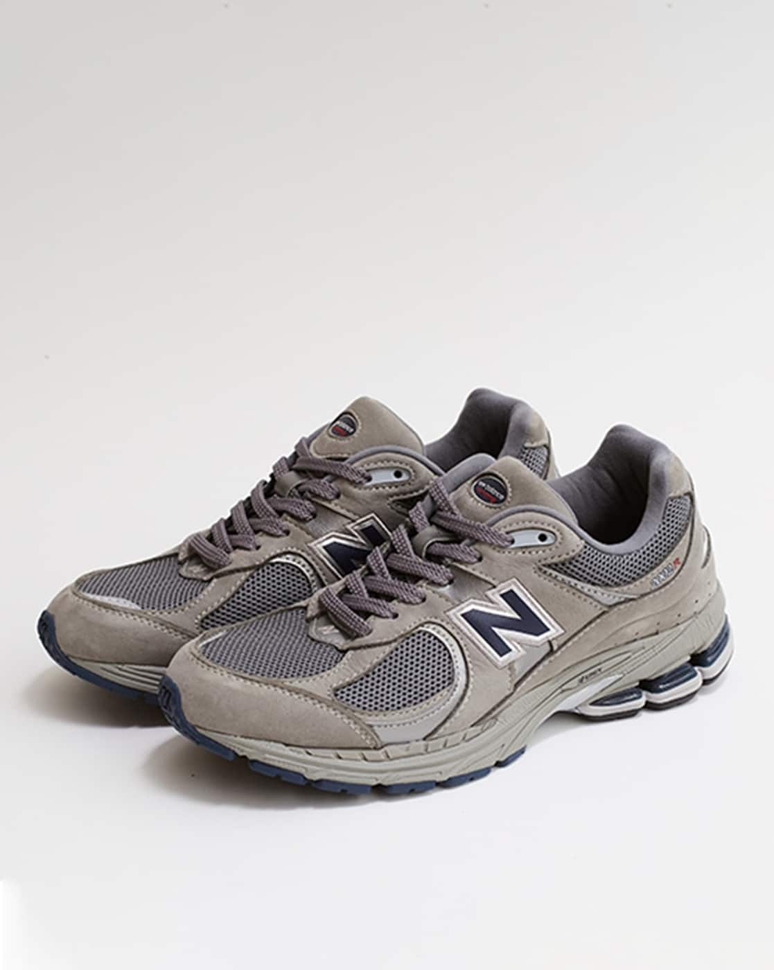 New Balance 2002R