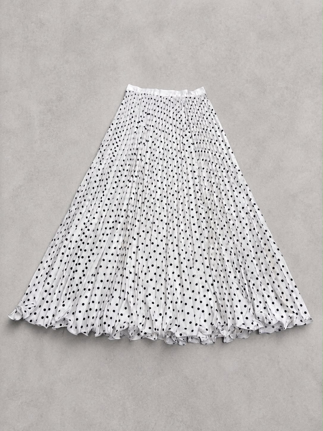 Polka Dot Pleated Maxi Skirt