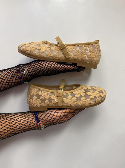 Floral Lace Mary Jane Ballet Flats