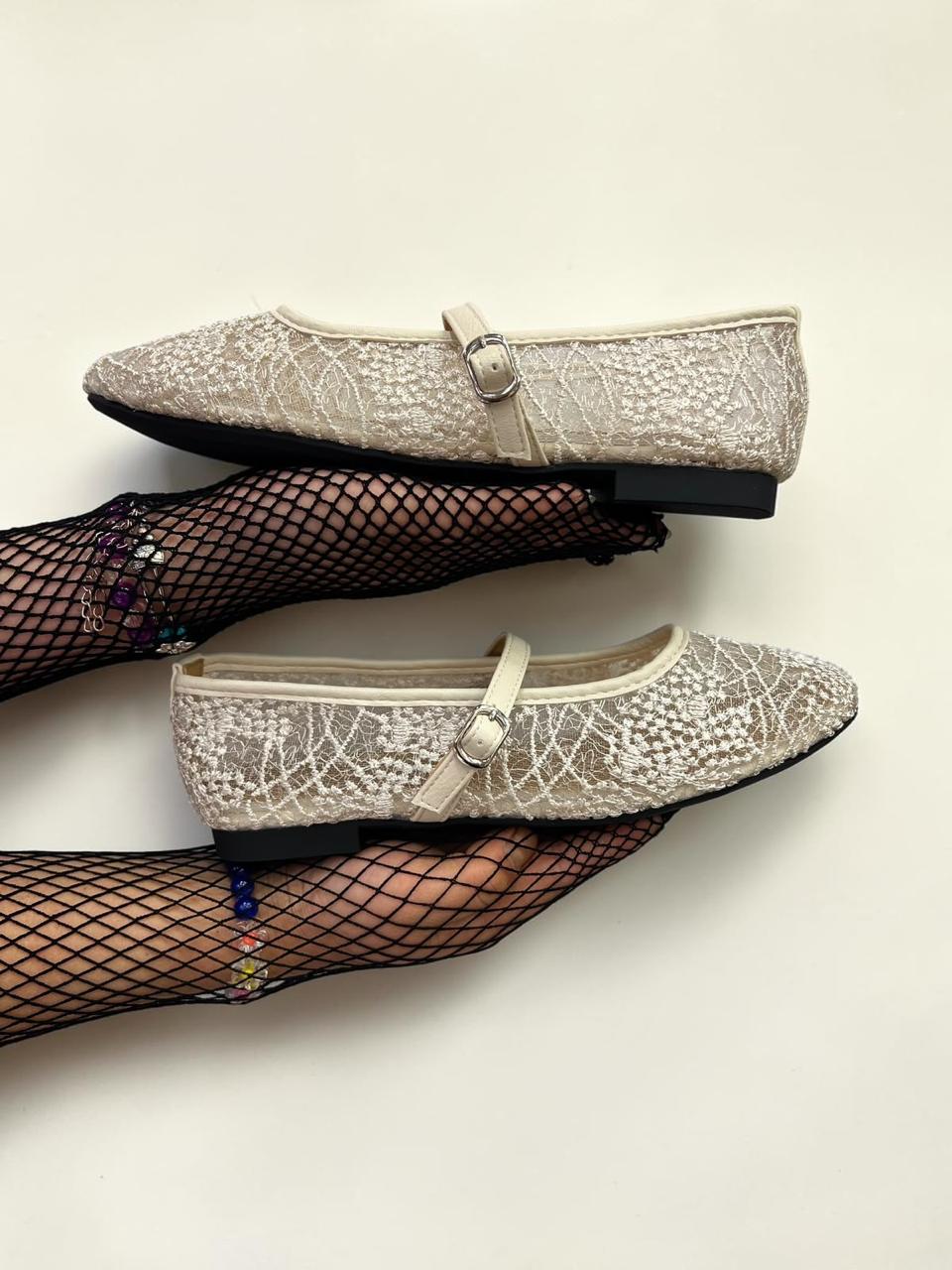 Elegant Lace Mary Jane