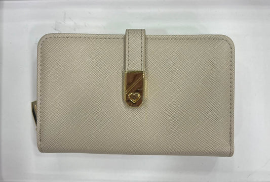 Ivory Heart Clasp Wallet