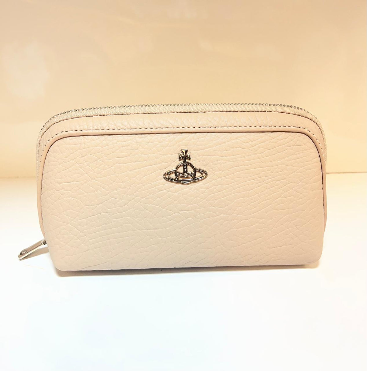 Pebbled Zip Wallet