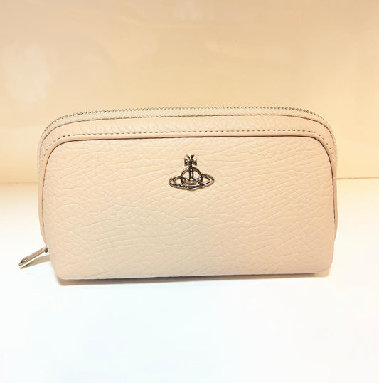 Pebbled Zip Wallet