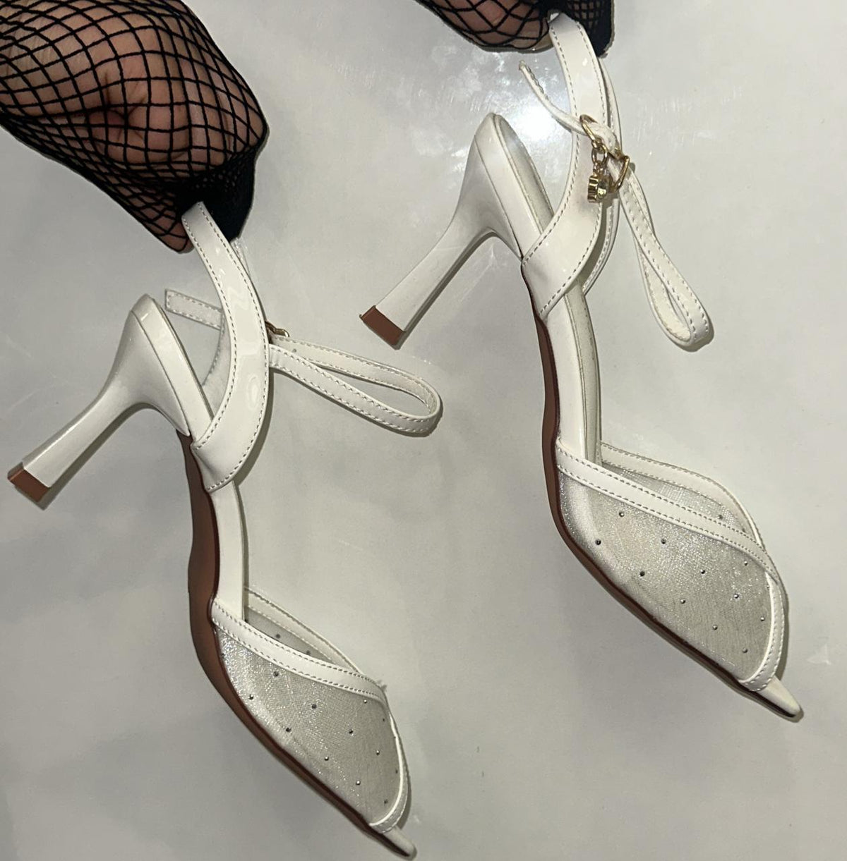 Pointed-toe ankle-strap Heels