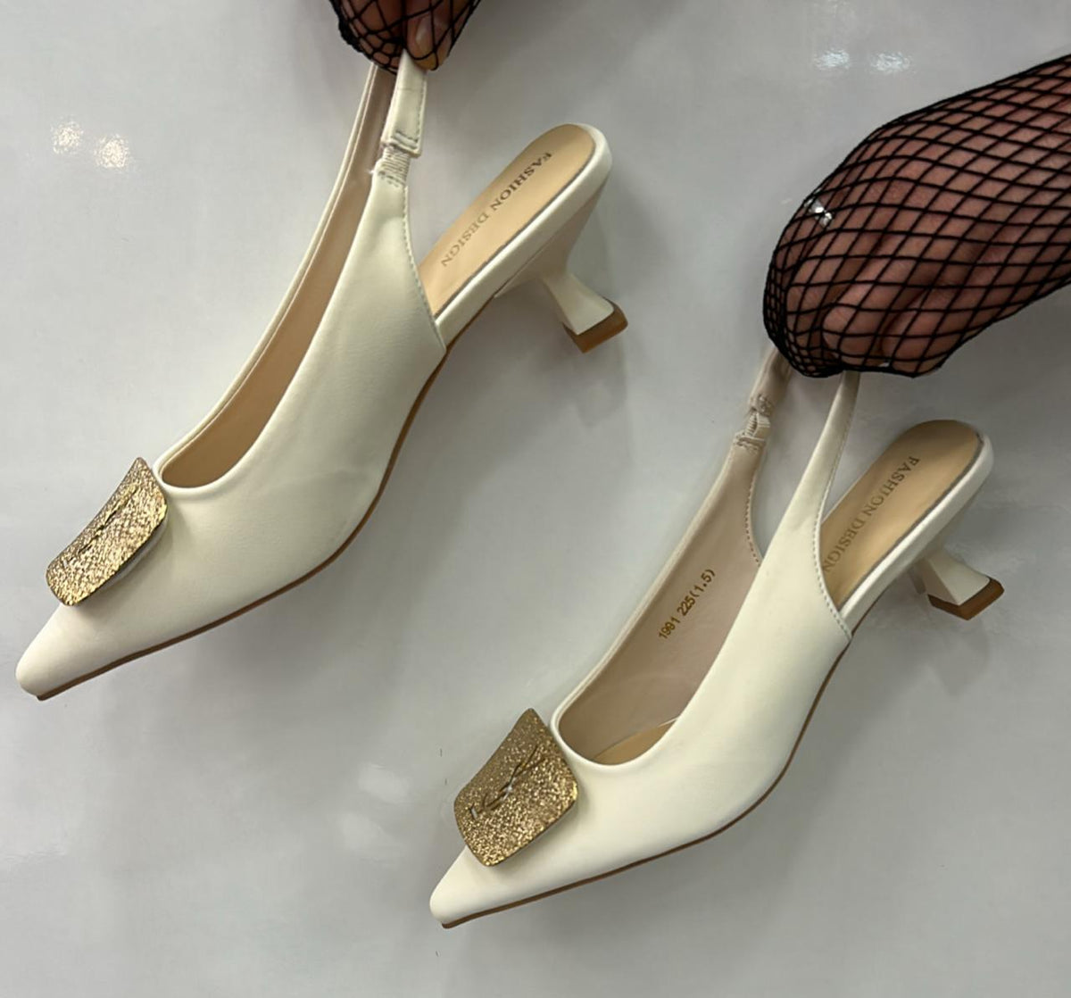 Pointed Toe Slingback Kitten Heels