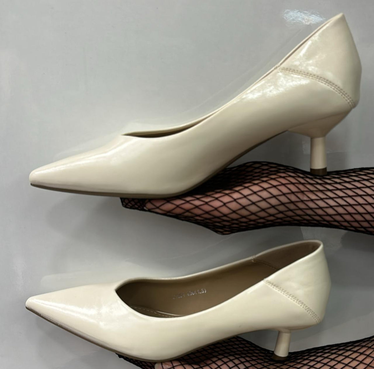 Pointed Toe Kitten Heel Pumps