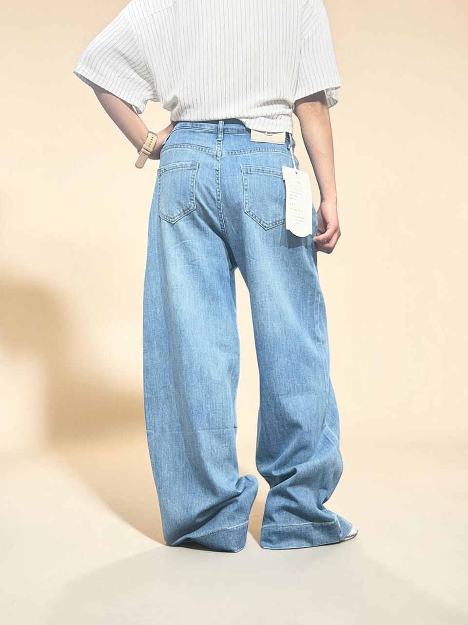 Light-wash Ultra Baggy Wide-Leg Jeans