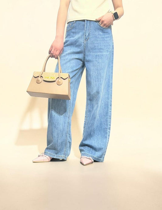 High-waisted Baggy Wide-leg Jeans