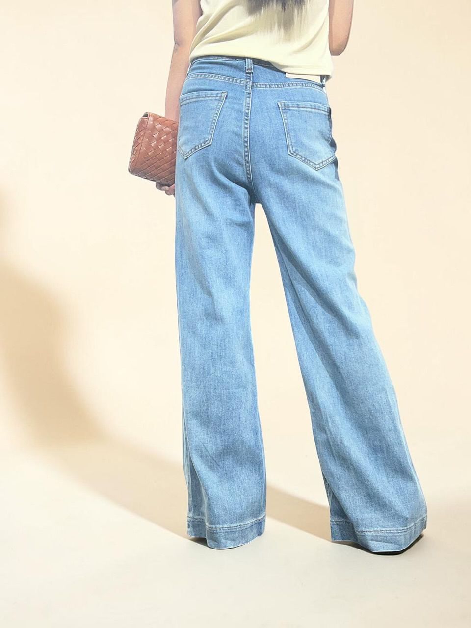 High-rise Wide Jeans