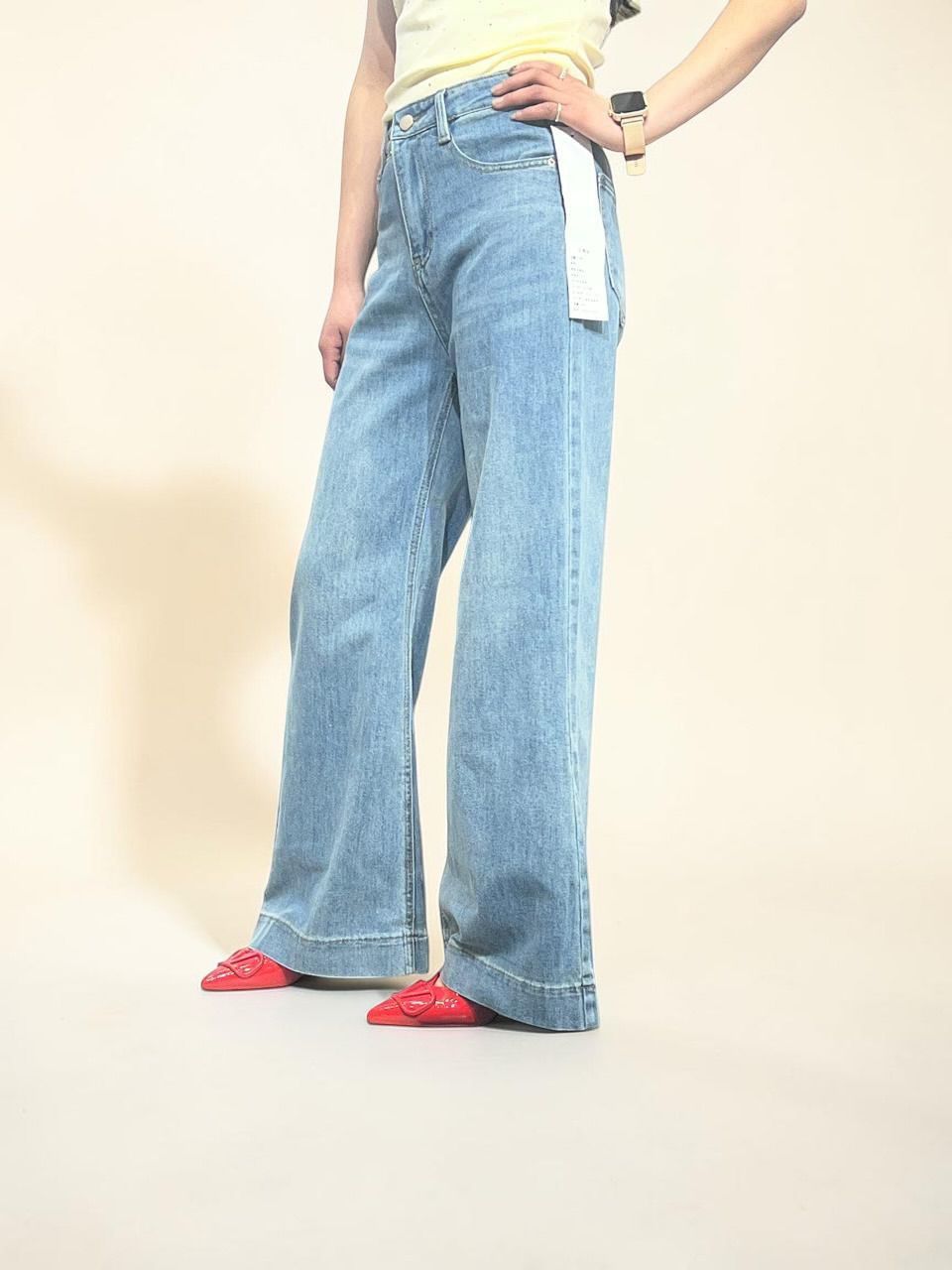Light-wash Wide Flare Jeans