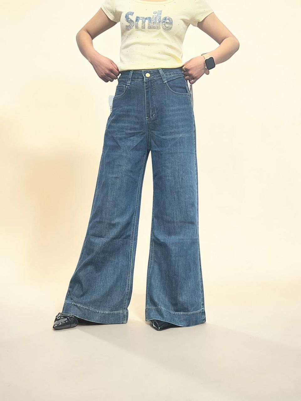 Vintage-wash Extra Wide-leg Jeans