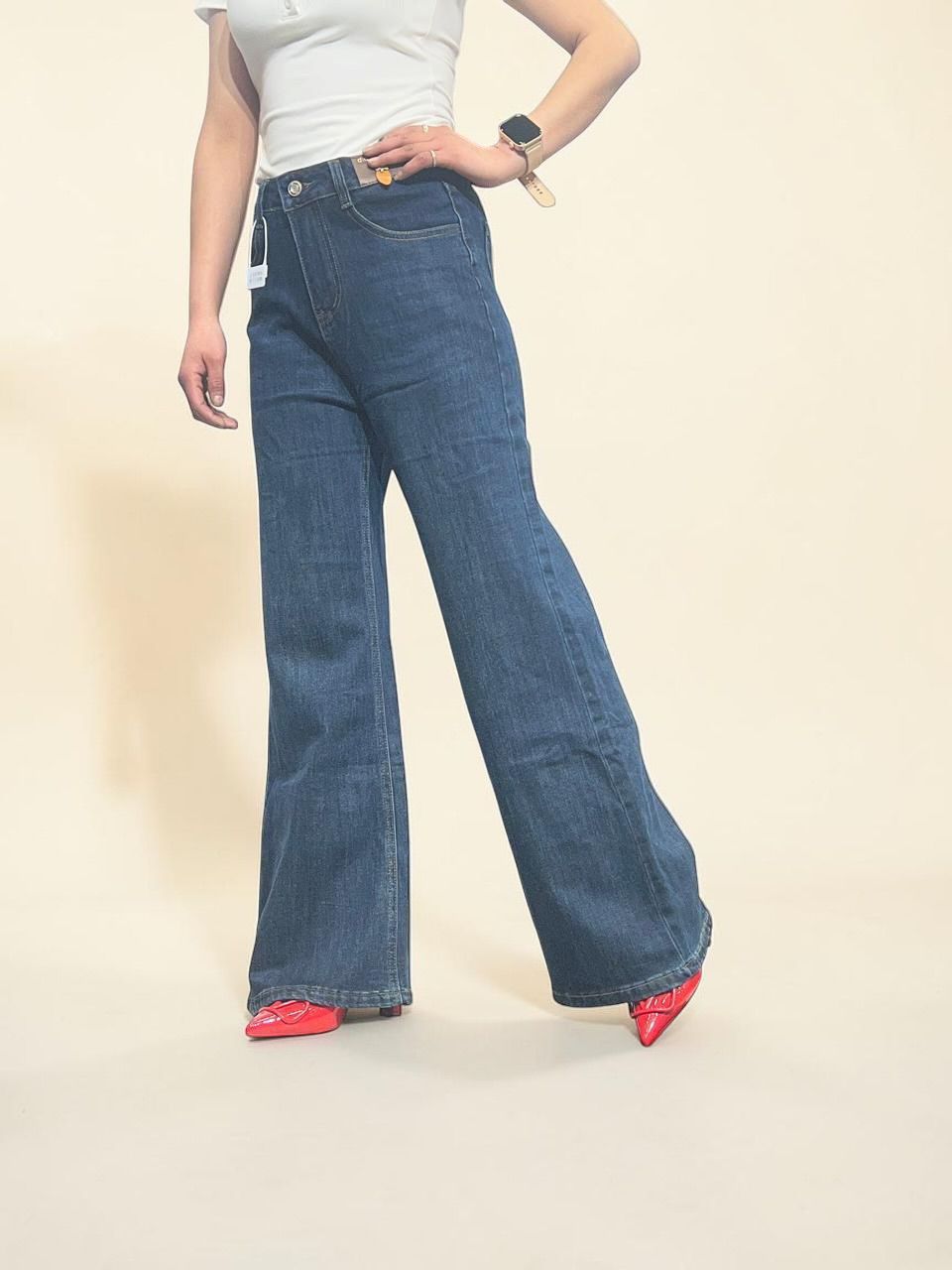 High-rise Relaxed Wide Jeans