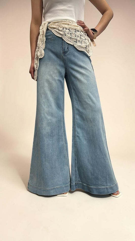 Light-Wash Flowy Wide-Leg Jeans