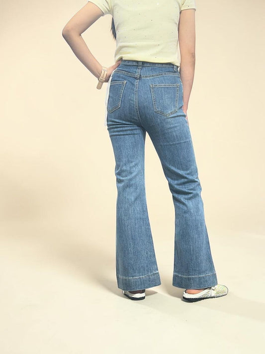 High-waisted Flared Jeans