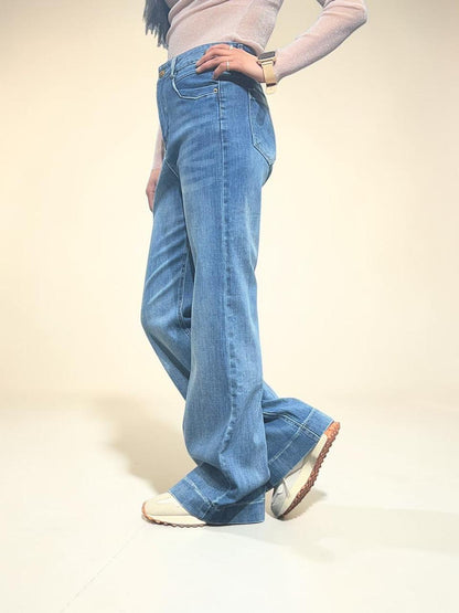 High-rise Wide Leg Jeans